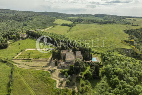 Tenuta storica con a