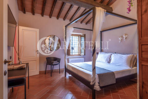 Colle Val D Elsa cas