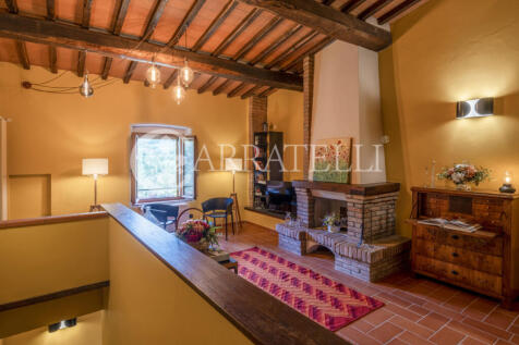 Colle Val D Elsa cas