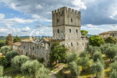 Torre medioevale nel