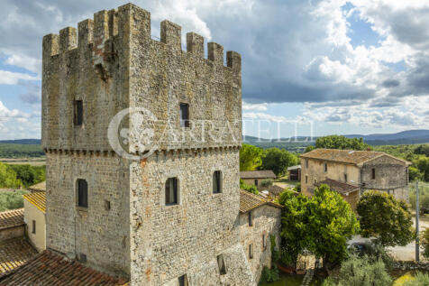 Torre medioevale nel