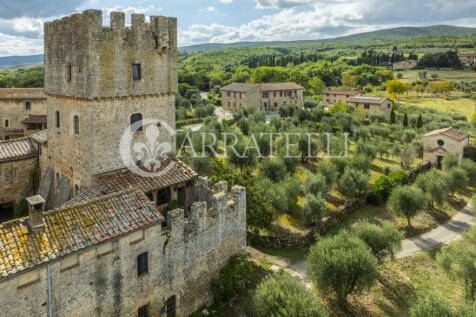 Torre medioevale nel