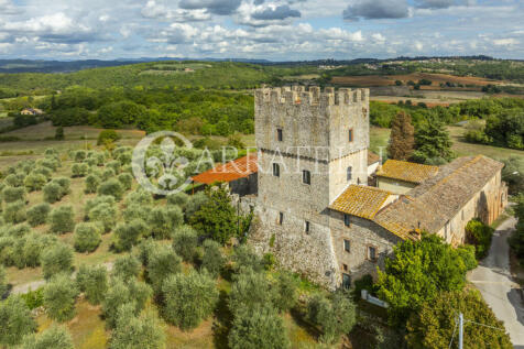 Torre medioevale nel