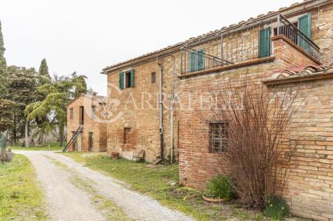Porzione di casale a