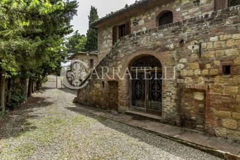 Casale a Montepulcia
