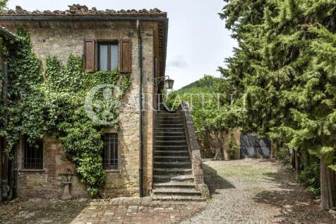 Casale a Montepulcia