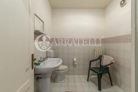 Casale con piscina a