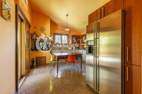 Perugia moderna vill