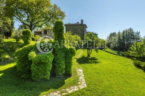 Casale con depandanc