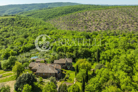 Casale con depandanc