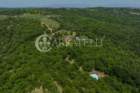 Casale con depandanc