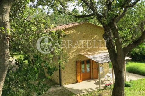 Val di Cecina casale