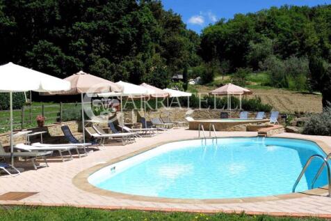 1-Val di Cecina casa