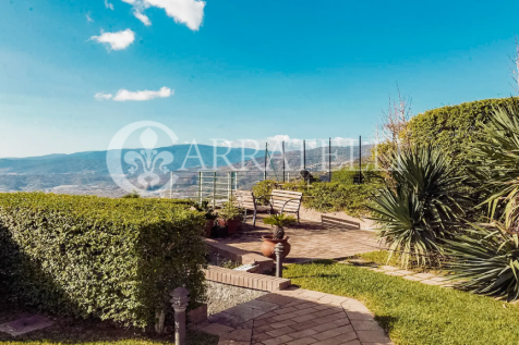 Villa con Vista sull