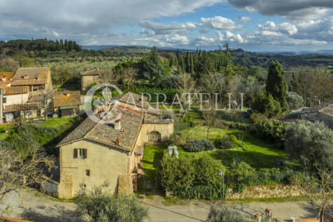Delizioso casale tos
