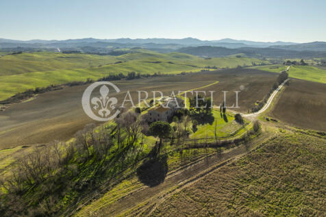 podere toscano in pi