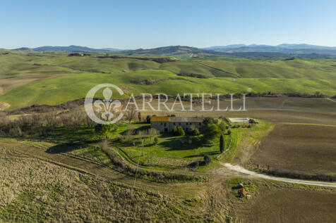 podere toscano in pi