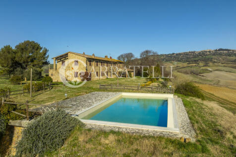 podere toscano in pi
