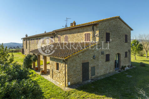 podere toscano in pi