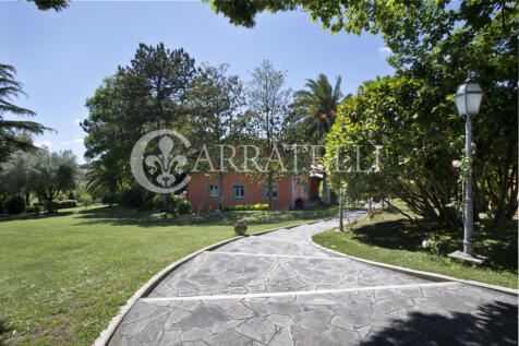 Esclusiva Villa con 