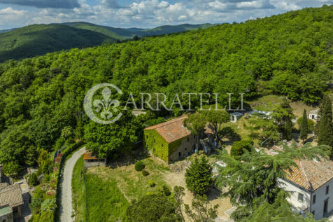 Casale sul Lago Tras