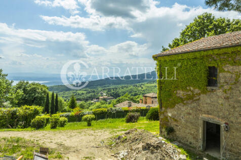 Casale sul Lago Tras