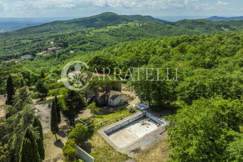 Casale sul Lago Tras