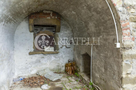 Casale sul Lago Tras