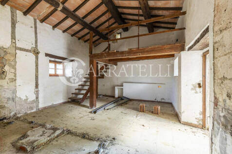 Casale sul Lago Tras