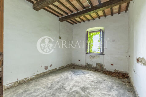 Casale sul Lago Tras