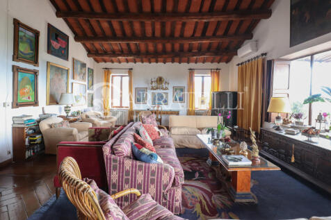 Prestigioso Attico c