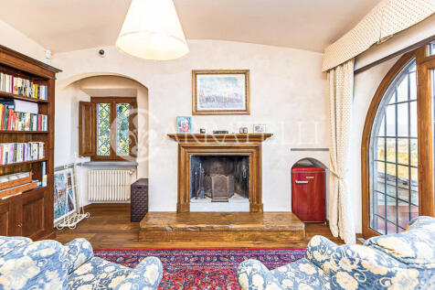 Firenze Casale in pi