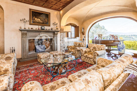 Firenze Casale in pi