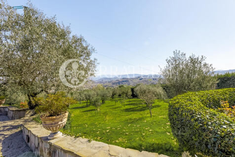 Firenze Casale in pi