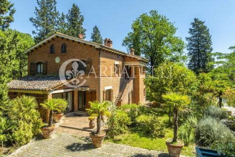 Casale con piscina e
