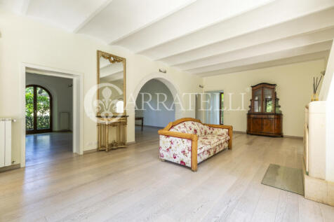 Casale con piscina e