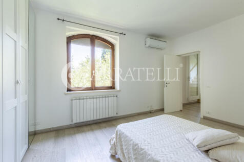 Casale con piscina e