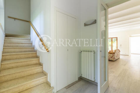 Casale con piscina e