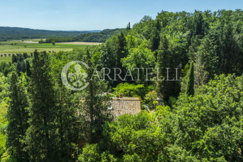 Casale con piscina e