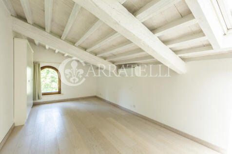 Casale con piscina e