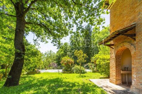 Casale con piscina e
