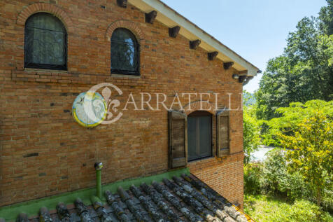 Casale con piscina e