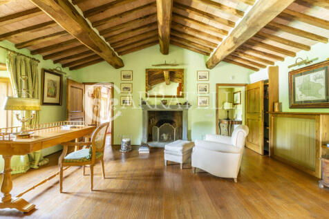 Radicondoli Casale c