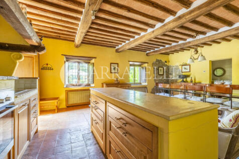 Radicondoli Casale c