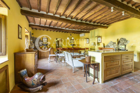 Radicondoli Casale c