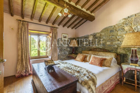 Radicondoli Casale c