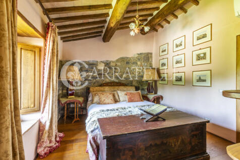Radicondoli Casale c