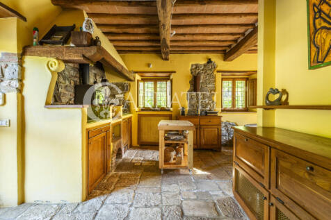 Radicondoli Casale c