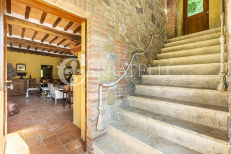 Radicondoli Casale c