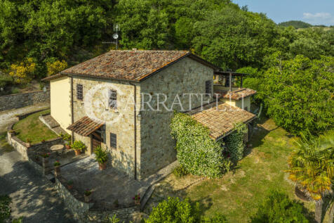 Grazioso casale con 